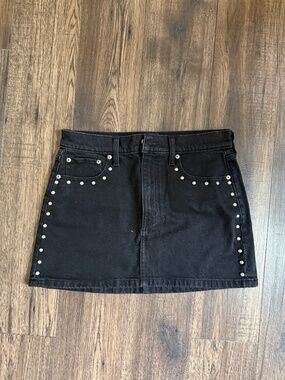 Abercrombie Black Studded Denim Mini Skirt NWOT Size 29